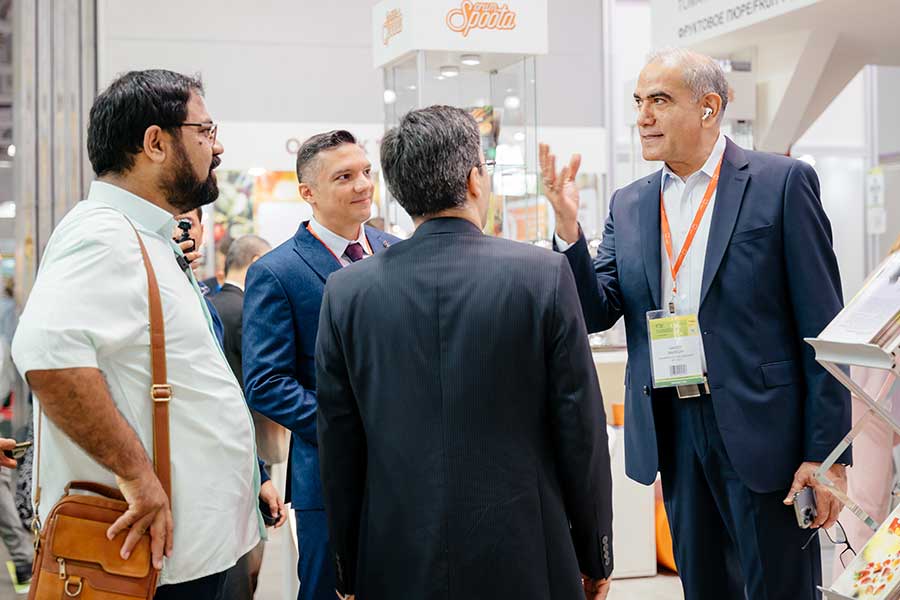 اروم اسپوتا در نمایشگاه روسیه